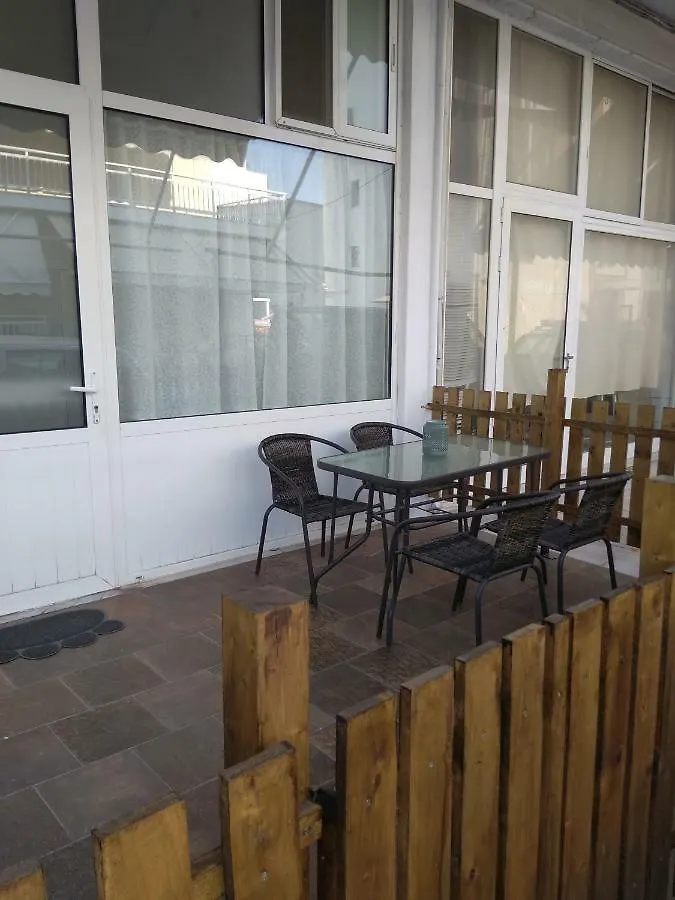 30 Steps Apartment Agia Triada